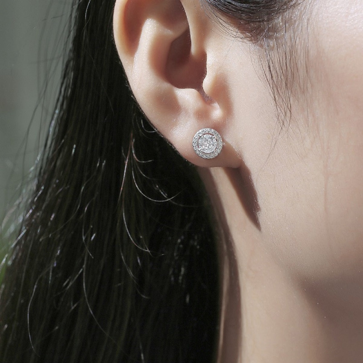 CA05（豪華ラウンドパヴェ）S925モアッサナイトピアス