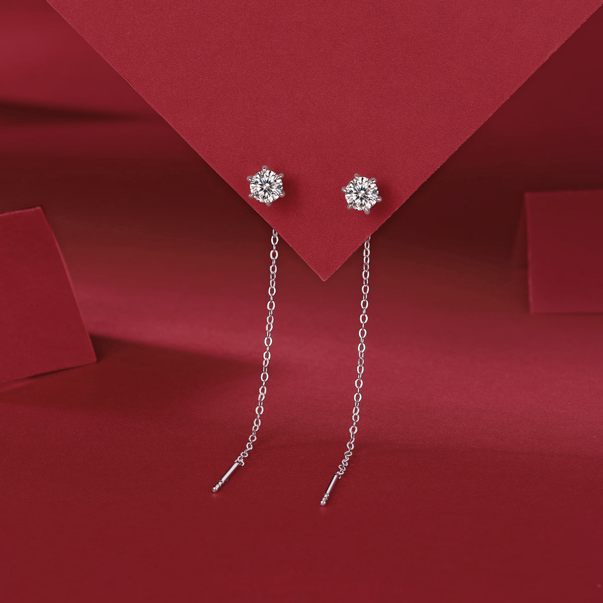 CA07（トビファン）S925モアッサナイトピアス